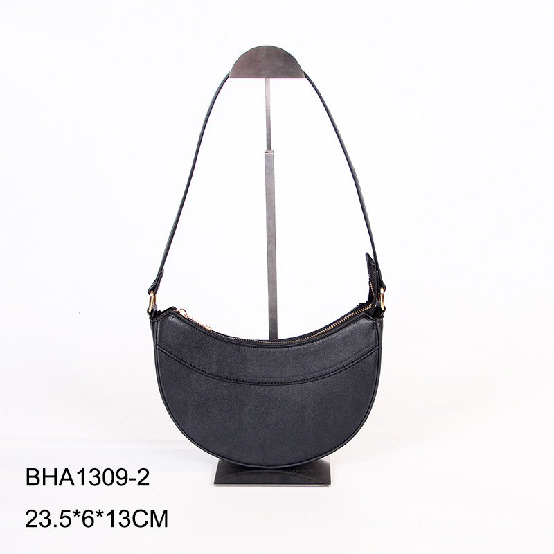 Designer Black Leather Shoulder Bag Hobo Bag